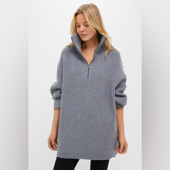 Tuckernuck Sweaters - Tuckernuck Women's chunky knit Luke sweater